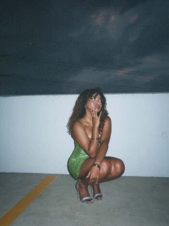 Full leaked Krystalogy private photo