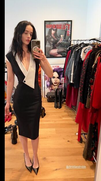 Full leaked Krysten ritter private photo