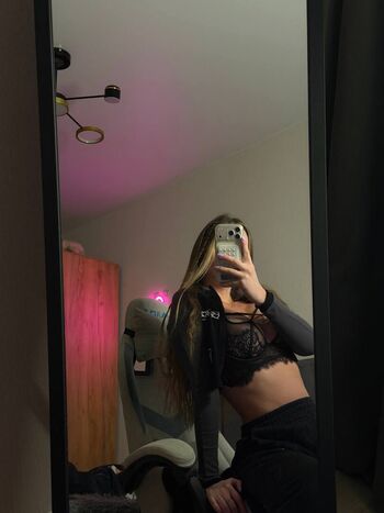 Full leaked Ksxaanx private photo
