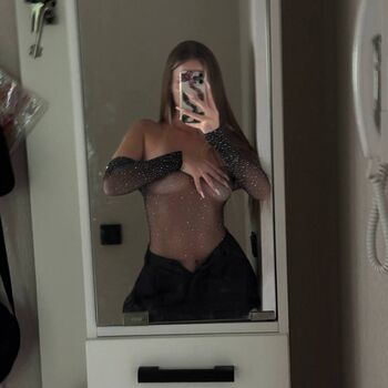 Full leaked Ksxaanx private photo
