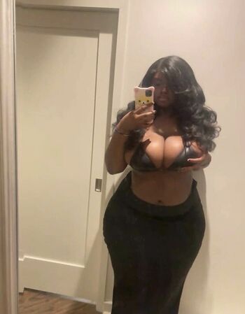 Full leaked Kttiuh private photo