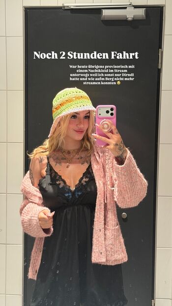 Full leaked Kunshikitty private photo
