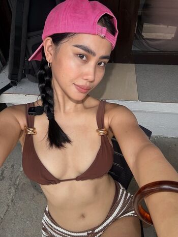 Full leaked Kwini bb private photo