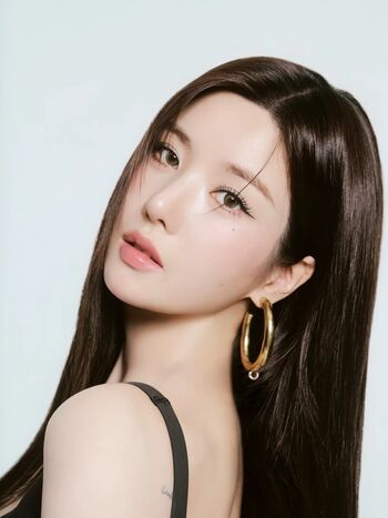 Full leaked Kwon eunbi private photo