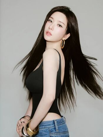Full leaked Kwon eunbi private photo