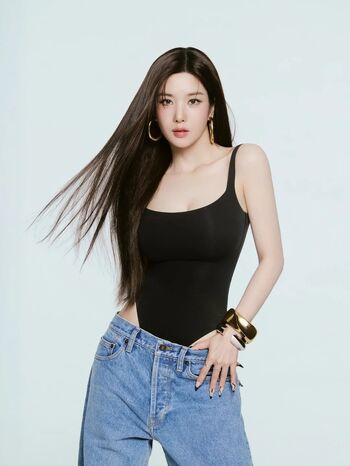 Full leaked Kwon eunbi private photo