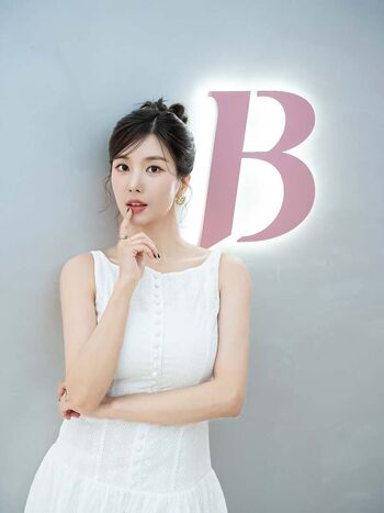 Full leaked Kwon eunbi page private photo