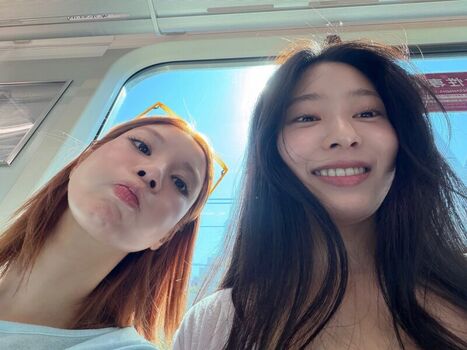 Full leaked Kwon eunbi page private photo