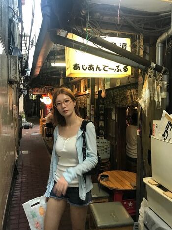 Full leaked Kwon eunbi page private photo