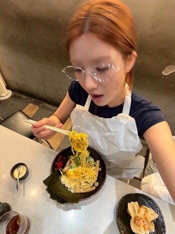 Full leaked Kwon eunbi page private photo