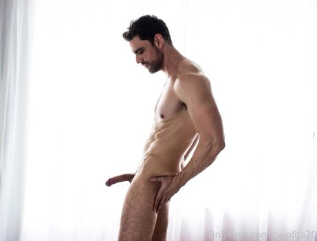Full leaked Kyle fox private photo