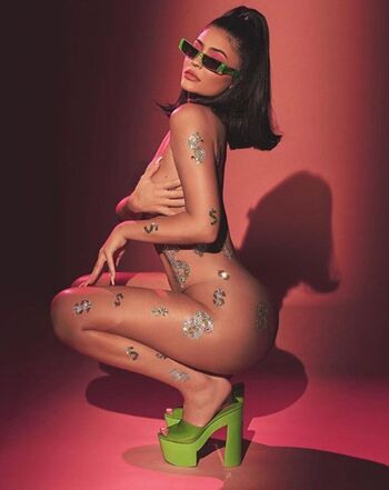 Full leaked Kylie jenne private photo