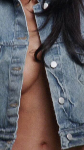 Full leaked Kylie jenner private photo