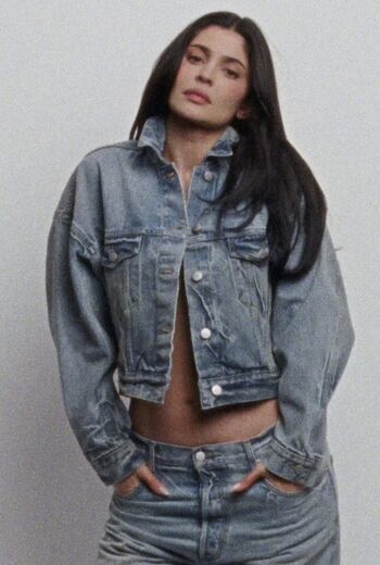 Full leaked Kylie jenner private photo