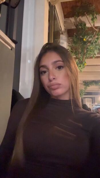 Full leaked Kylie private photo