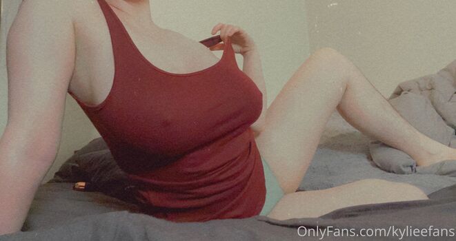 Full leaked Kylieefans private photo
