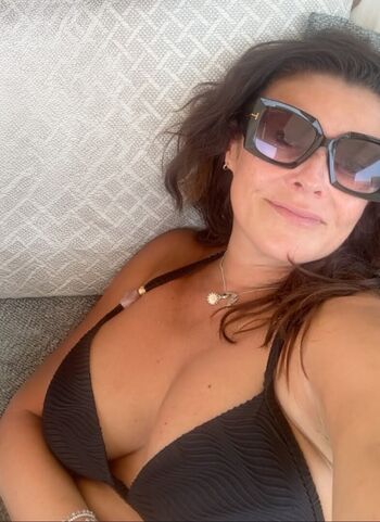 Full leaked Kym marsh private photo
