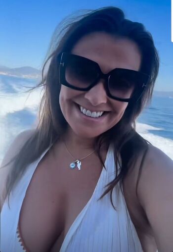 Full leaked Kym marsh private photo