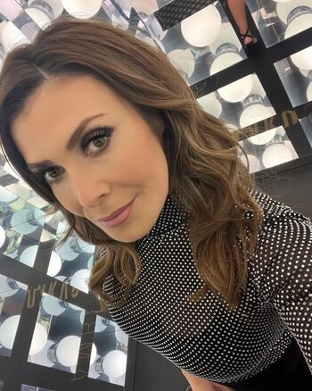 Full leaked Kym marsh private photo