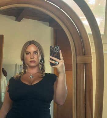 Full leaked Kyrarene private photo