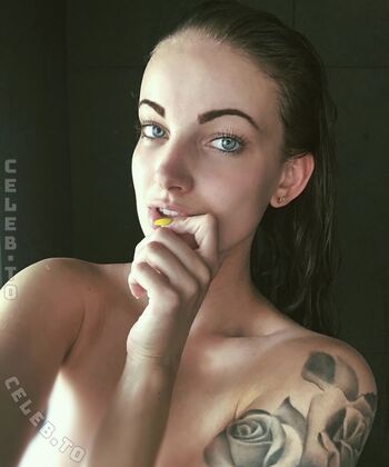 Full leaked La dini private photo