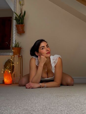 Full leaked La layana rous page private photo