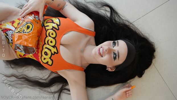 Full leaked Laararose private photo