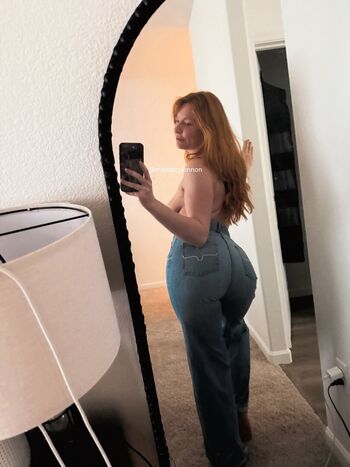 Lacy Lennon