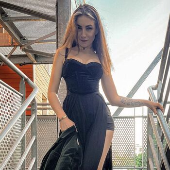 Full leaked Lady emash page private photo