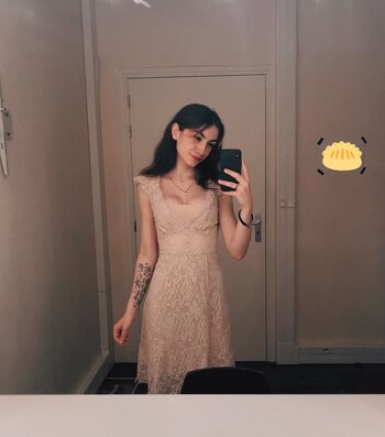 Full leaked Lady emash private photo