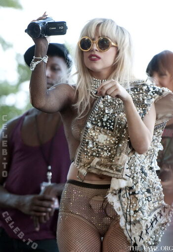 Full leaked Lady gaga page private photo