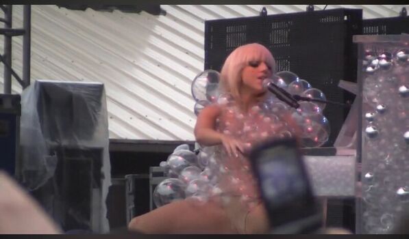 Full leaked Lady gaga page private photo