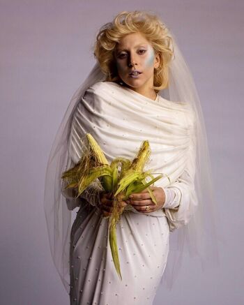 Full leaked Lady gaga private photo
