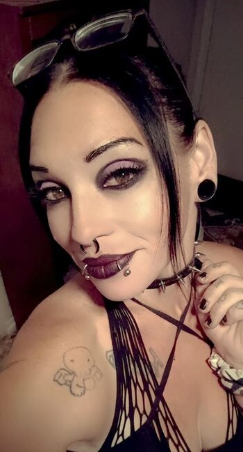 Full leaked Lady monoxide private photo