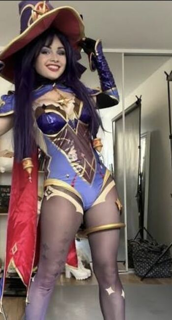 Full leaked Ladysundae private photo