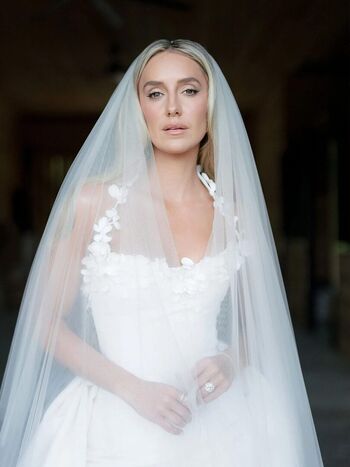 Full leaked Lainey wilson private photo