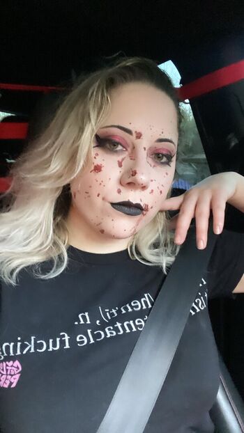 Full leaked Laineycat private photo