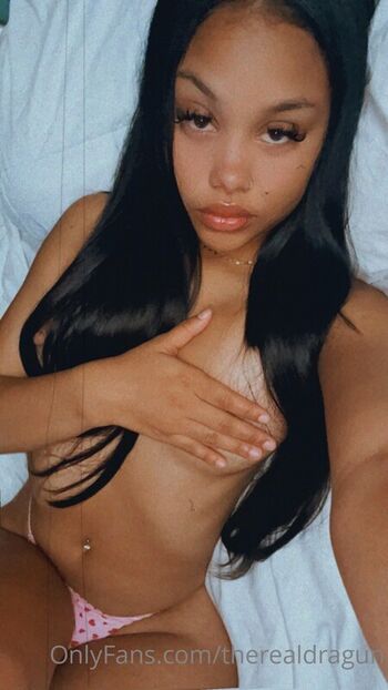 Full leaked Lainiaofficial page private photo