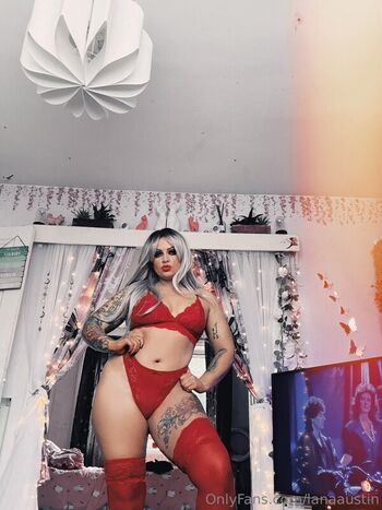 Full leaked Lana austin private photo