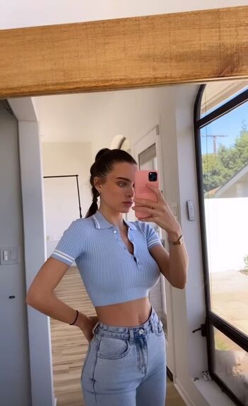 Full leaked Lana rhoades hub private photo