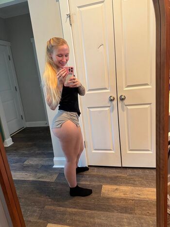 Lanaamara01