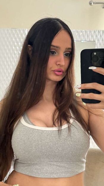 Full leaked Lanarose private photo