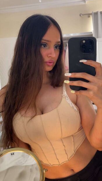 Full leaked Lanarose private photo