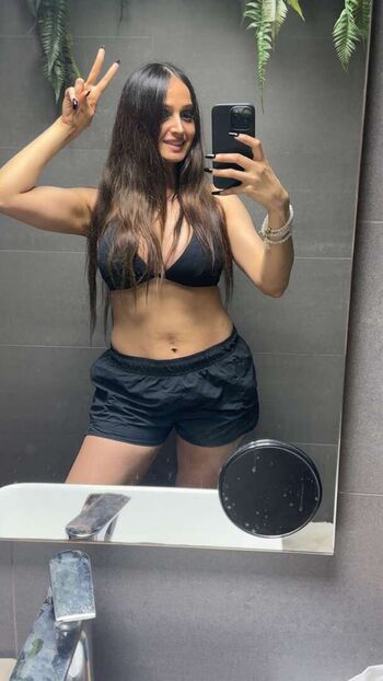 Full leaked Lanarose private photo