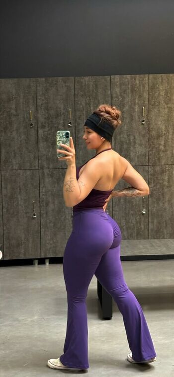 Full leaked Landa or private photo