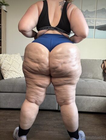 Full leaked Laneyblue private photo