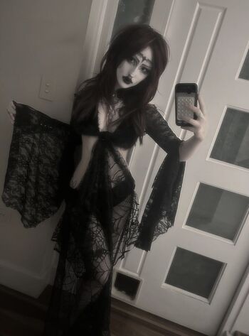 Full leaked Lanielifeless private photo