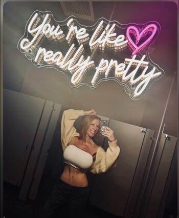 Full leaked Laprincesseannette private photo