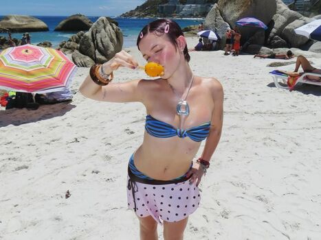 Full leaked Lara adkins private photo