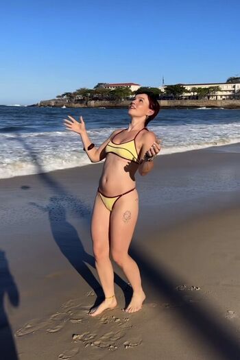 Full leaked Lara adkins private photo